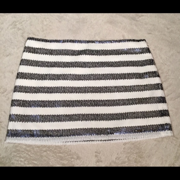 abercrombie kids Other - Never worn Abercrombie & Fitch skirt